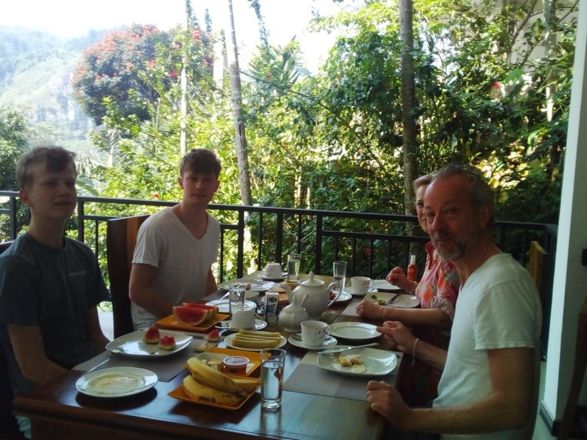 Misty Heaven Bed & Breakfast Ella Bagian luar foto