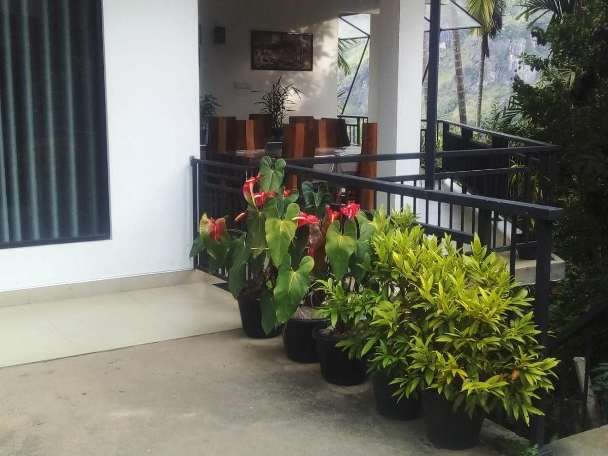 Misty Heaven Bed & Breakfast Ella Bagian luar foto